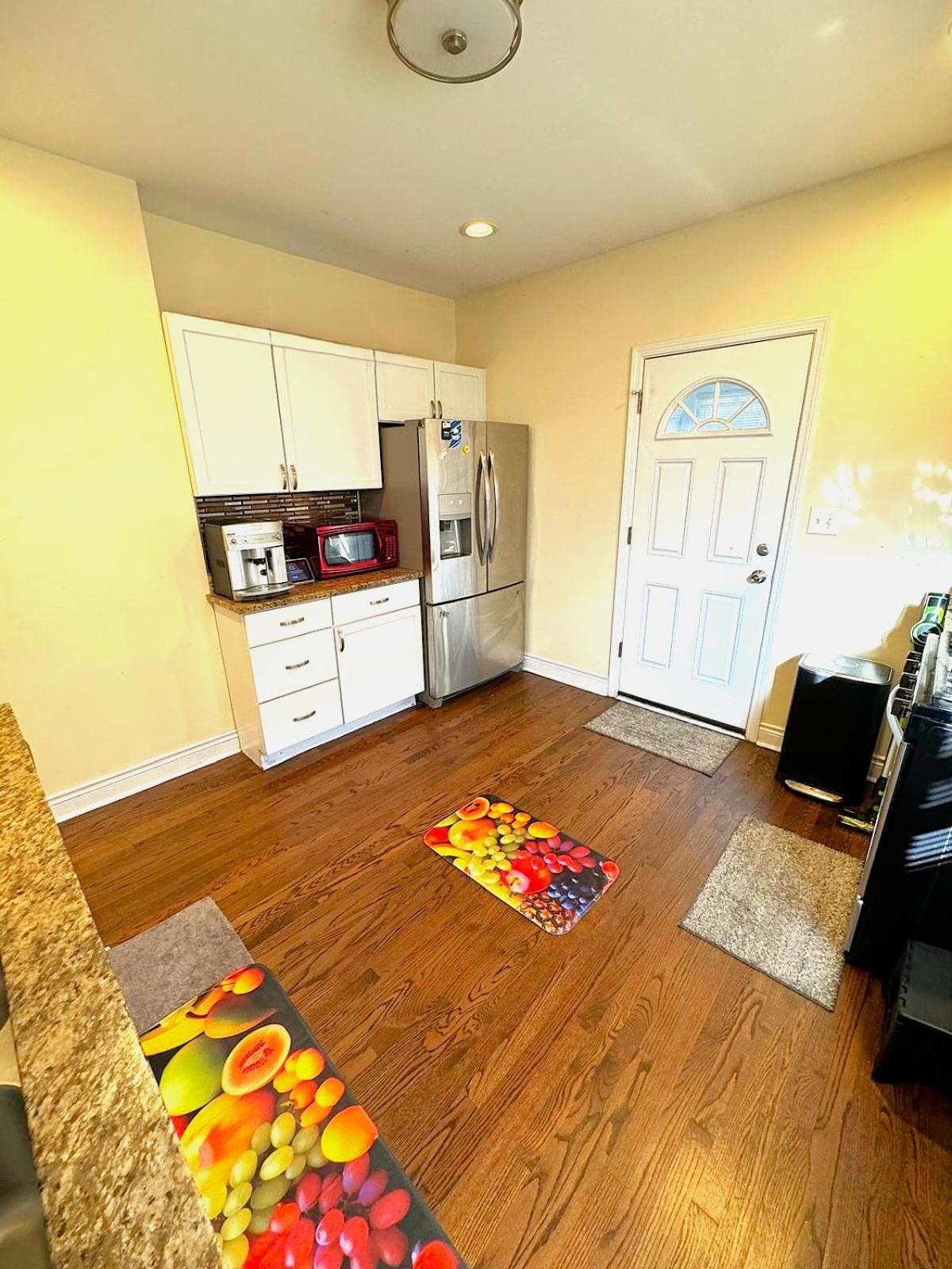 Fully Equipped Cozy 4/5 Br Apartment ชิคาโก ภายนอก รูปภาพ